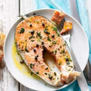 Salmone norvegese a fette
